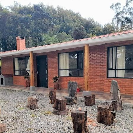 Hermosa Casa Campestre Moderna "Rancho La Marina" Chiquinquirá Zewnętrze zdjęcie